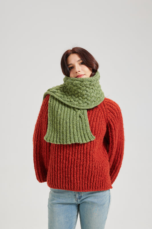 Akzo Scarf